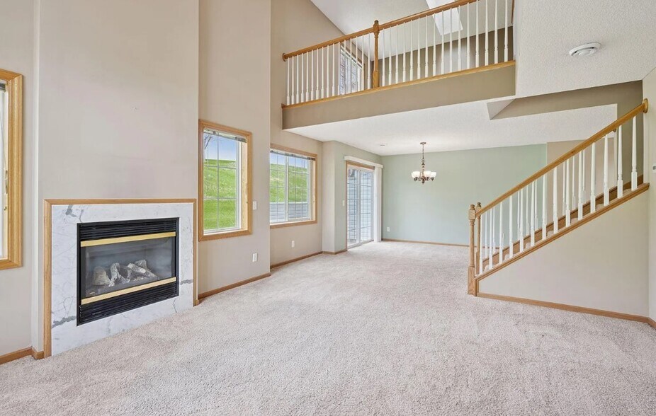 beautiful open architecture - 12476 43rd St NE