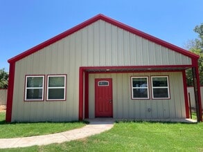 Building Photo - County Living, 3 bed barndominium