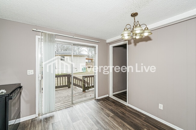 Building Photo - 121 Winchester Dr