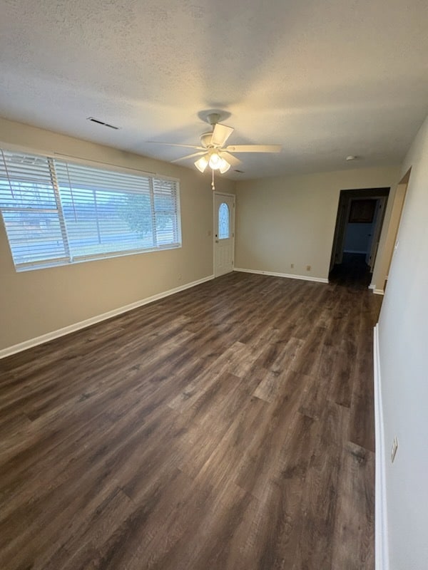 Building Photo - 418 W Glessner St