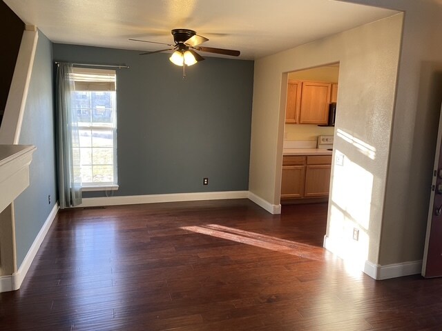 Building Photo - 5127 Stillwater Creek Dr