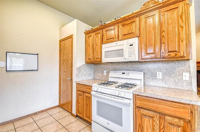 Building Photo - 1708 Meadow Run Dr
