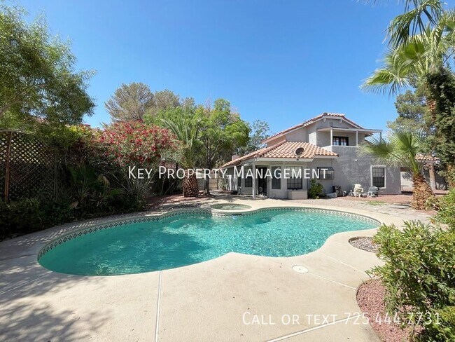 Building Photo - TWO STORY 4 BEDROOM WITH POOL NEAR SPRING ...