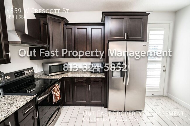 Building Photo - 4859 W Prescott St