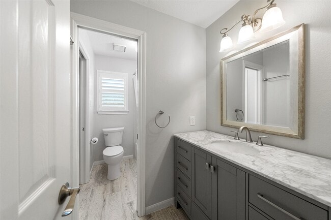 Building Photo - 1116 River Ct