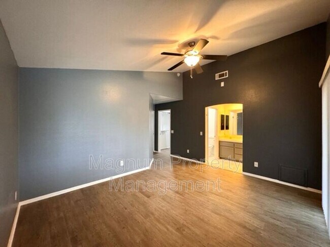 Building Photo - 30594 Glaspell Ct