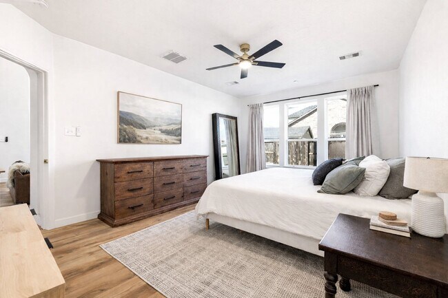 Building Photo - 13611 Cotton Way