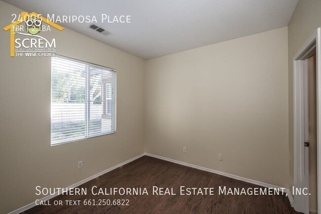 Building Photo - 24005 Mariposa Pl