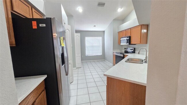 Building Photo - 12824 Kings Lake Dr