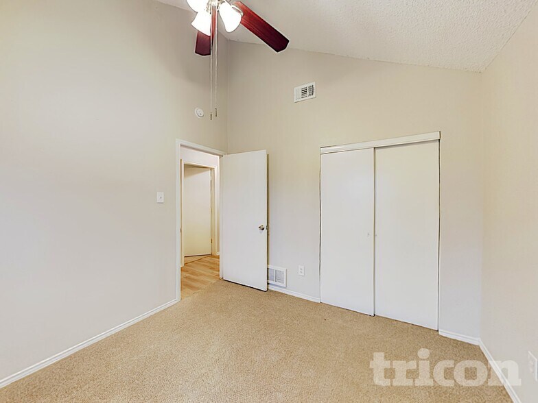 Building Photo - 4116 Amy Dr