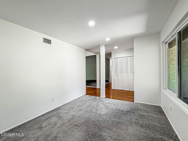 Building Photo - 3761 Patrick Henry Pl