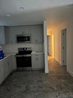 Building Photo - 1530 15 Ter