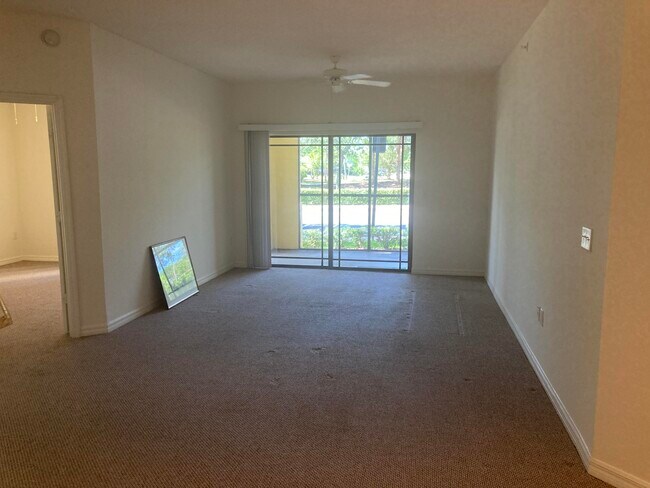 Building Photo - 3018 Alcazar Pl