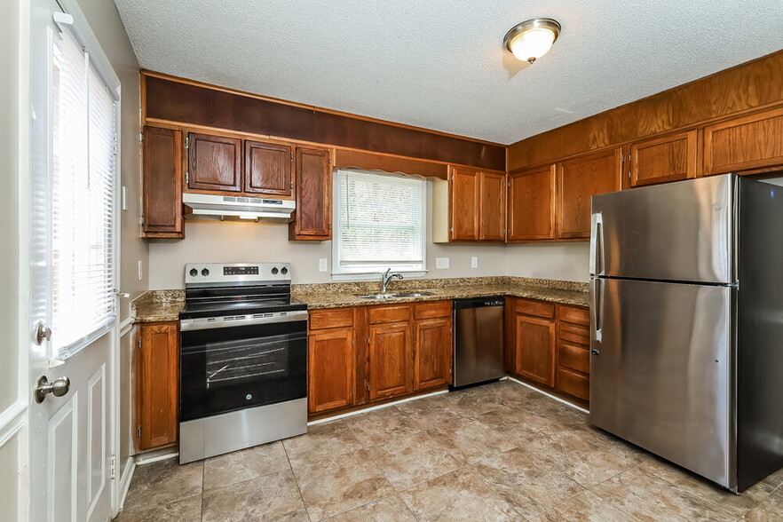 Building Photo - 7608 Morgense Pl