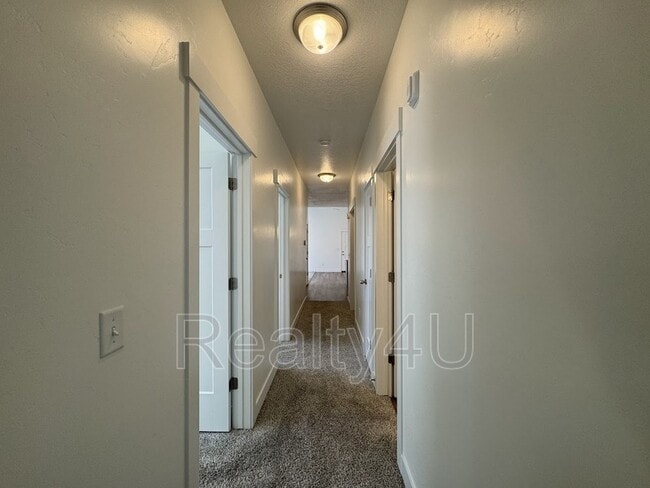 Building Photo - 511 N 310 W