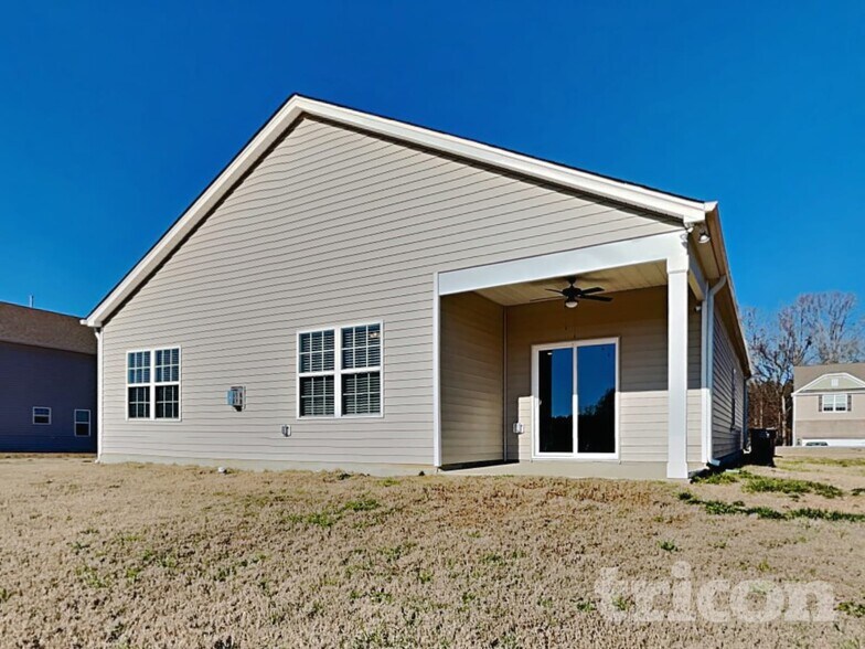 Building Photo - 89 Young Farm Dr