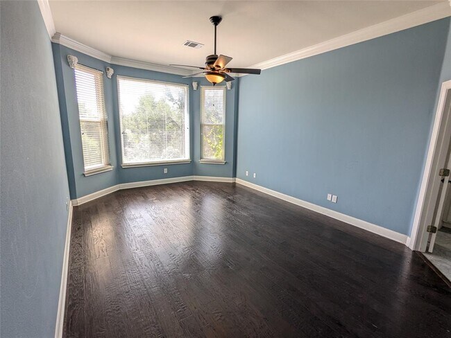 Building Photo - 7306 Ellaview Ln