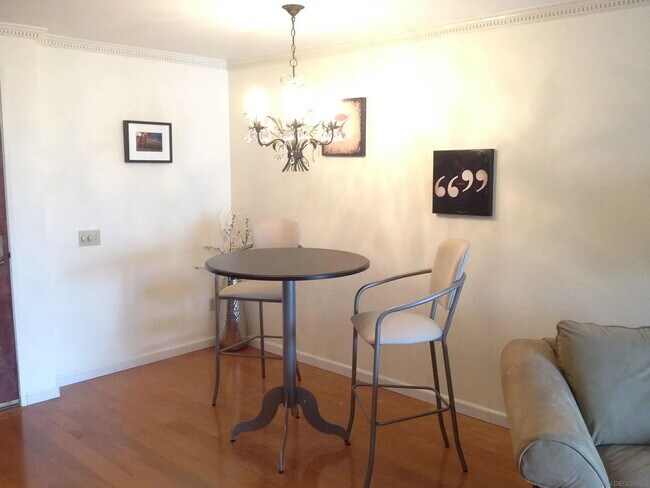 Building Photo - "Chic 1-Bedroom Urban Retreat in Vibrant San Diego Locale!"