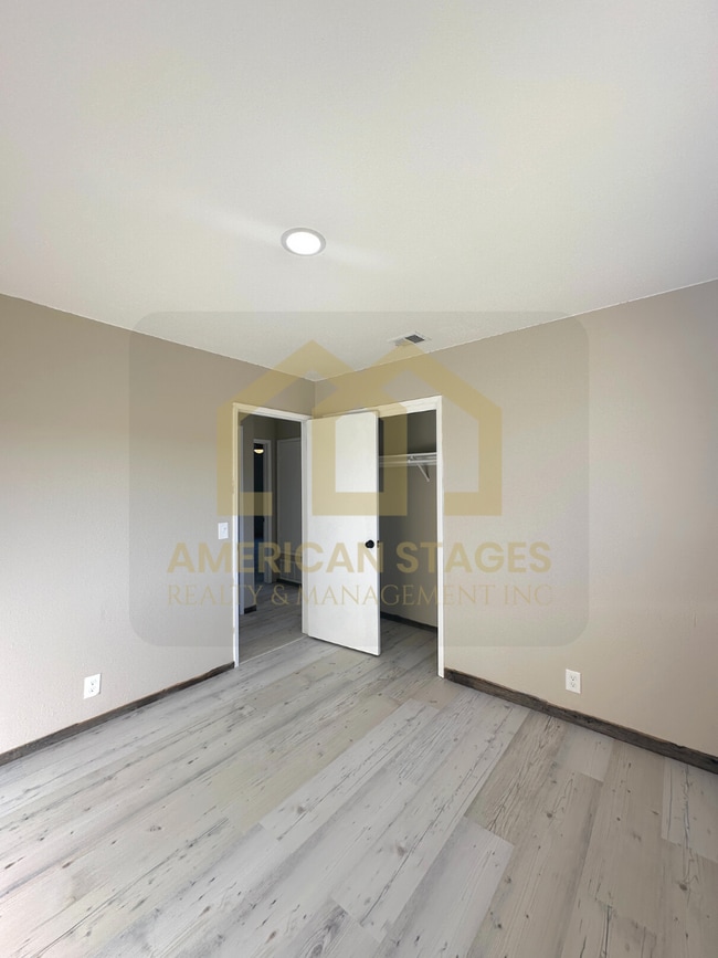 Building Photo - 3692 Via Lato