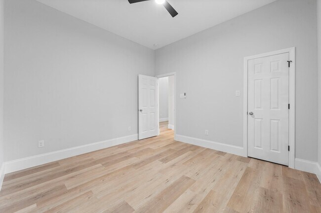 Building Photo - 478 Stephen F Austin Dr