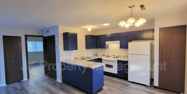 Building Photo - 3516 11th Ave S