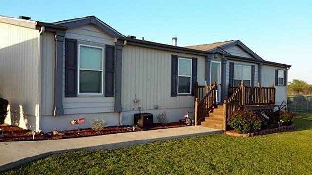 Building Photo - 115 Bandana Dr