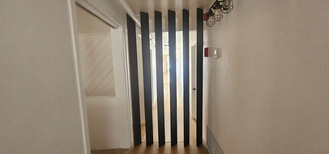 Building Photo - Rancho De Oro