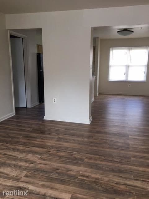 Building Photo - 4 br, 3 bath Townhome - 1133 Somerset St