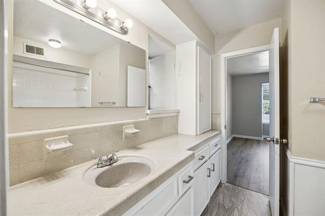 Building Photo - 7915 Habersham Ln