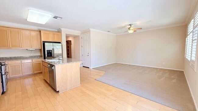 Building Photo - Beautiful 4BD/3BA, Two-Story Townhome in Alamo Creek, Danville- Available NOW!