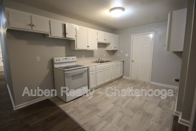 Building Photo - 4706 Arrowhead Trl