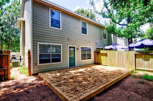 Building Photo - 26 Timberstar St