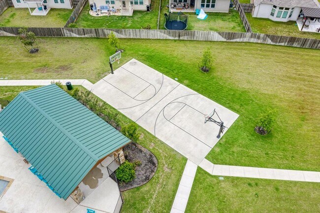 Building Photo - 6513 Leonardo Cove