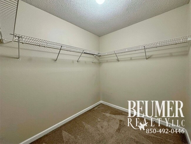 Building Photo - 6 mo Lease Charming Home with Spacious Backyard and Modern Upgrades Near NAS Pensacola