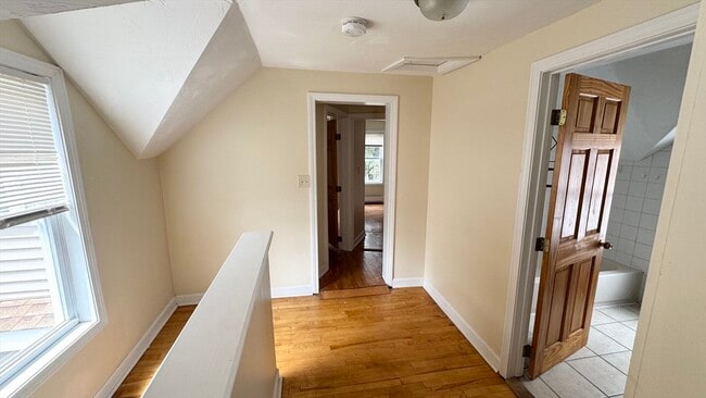 Building Photo - 34 Cutler St