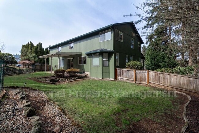 Building Photo - 9309 NE 30th Ave
