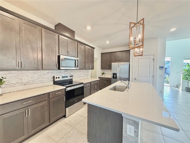 Building Photo - 2104 Axel St