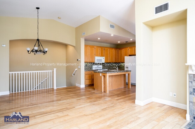Building Photo - 11801 Miro Cir
