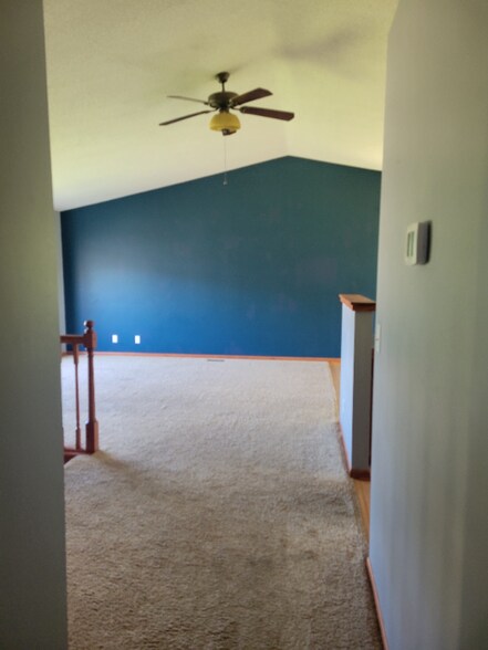 Building Photo - 470 Martin Way