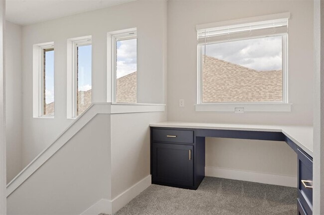 Building Photo - 2233 Bellisa Vis Dr