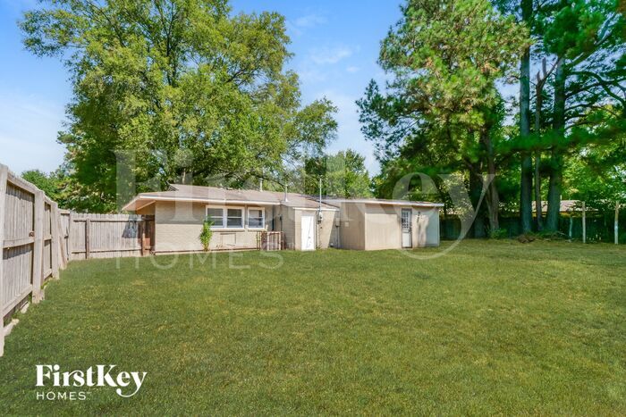 Building Photo - 5183 Warfield Dr
