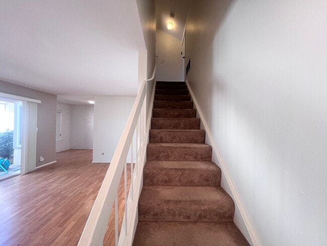 Building Photo - BRIGHT & SPACIOUS 3BD/2BA TOWNHOME IN PLEASANTON CA!!!