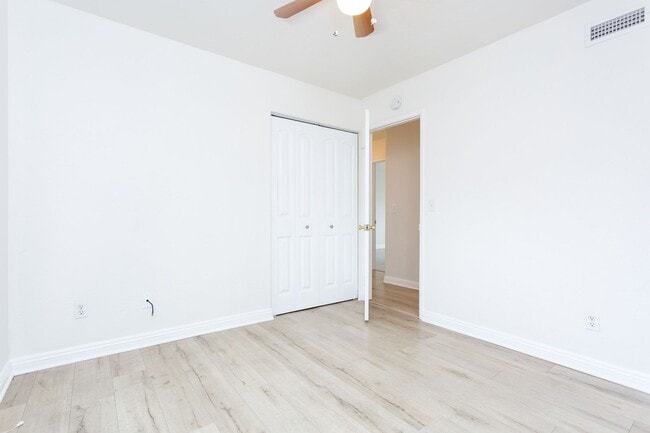 Building Photo - Traditional 1 Story Tierrasanta Home