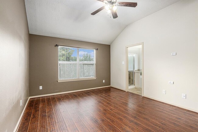 Building Photo - 25227 Ginger Ranch Dr