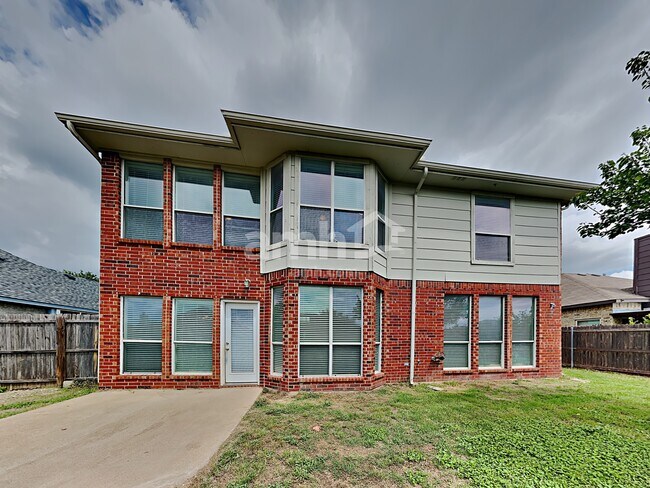 Building Photo - 3222 Blue Jay Ln