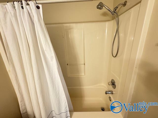 Building Photo - 194 Topaz Rd