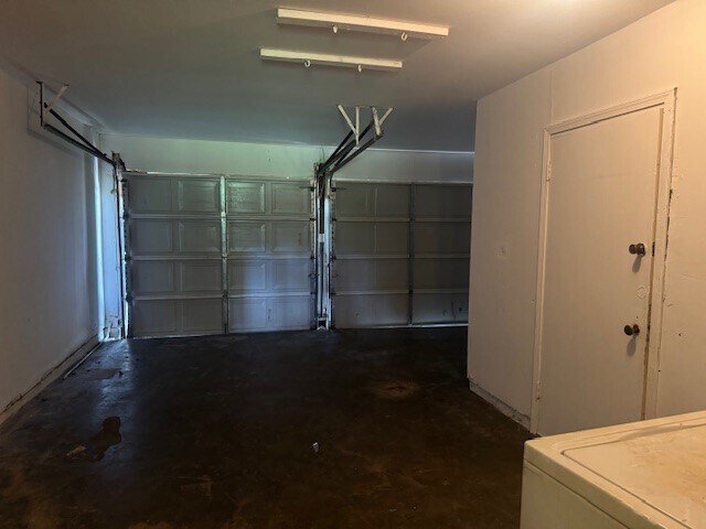 Building Photo - 4602 Dalmatian Dr