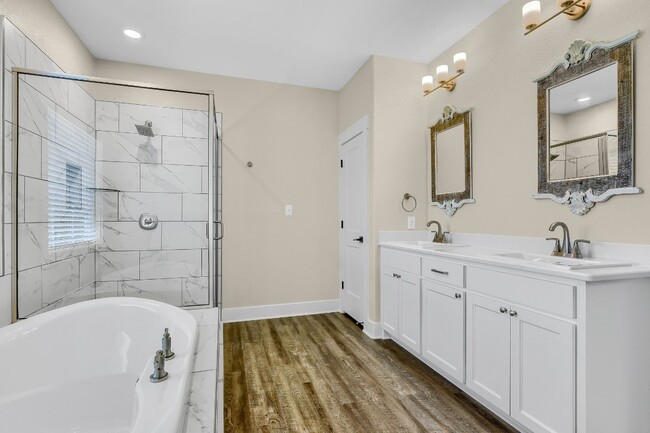 Building Photo - 412 Carneros Dr