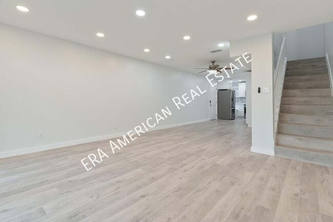 Building Photo - 228 Amberjack Dr