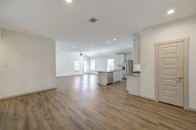 Building Photo - 29522 Paytons Park Ct